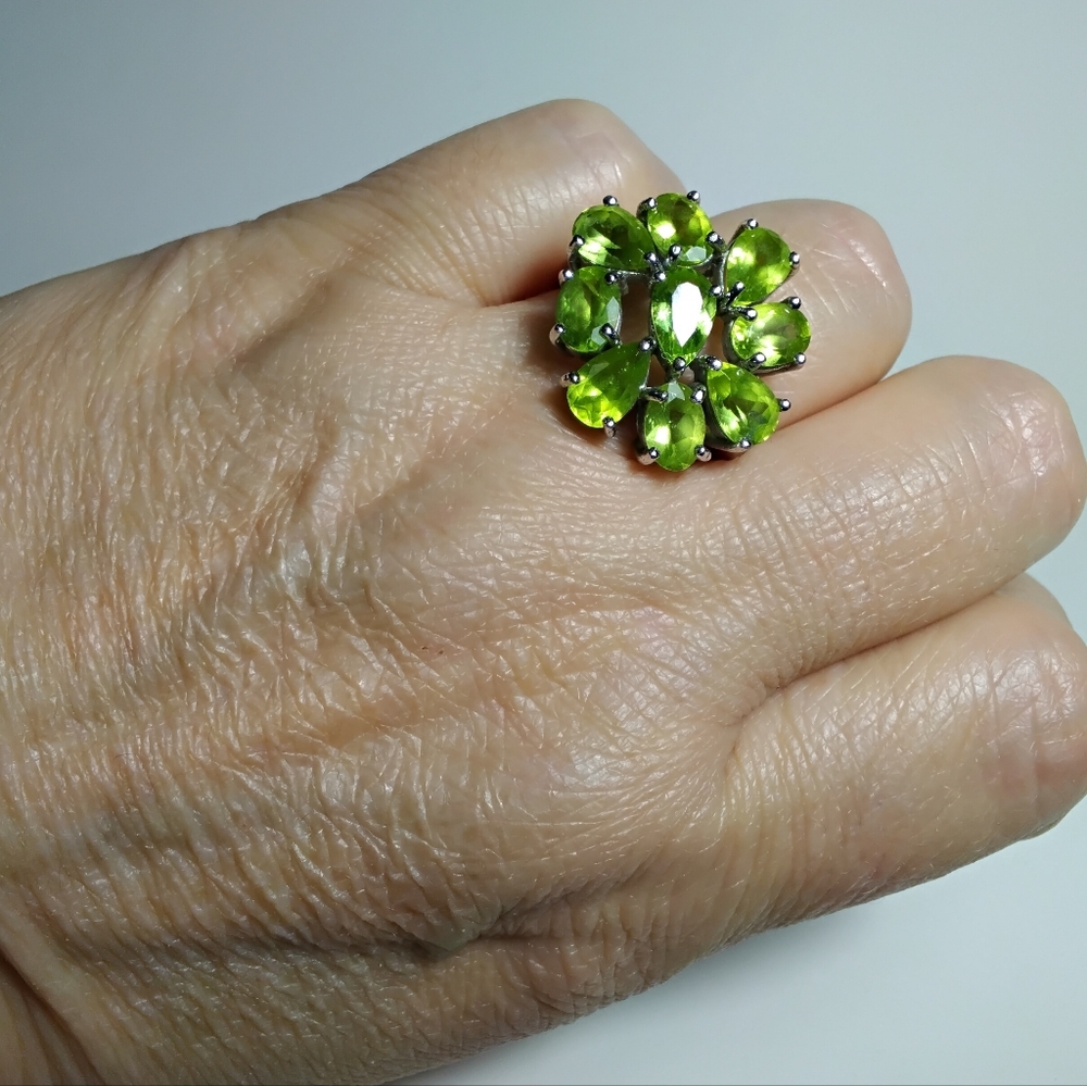 2 Green Peridot Rings Sz 8-1/2 & 8-3/4 925 Silver Marcasite - Picture 6 of 10